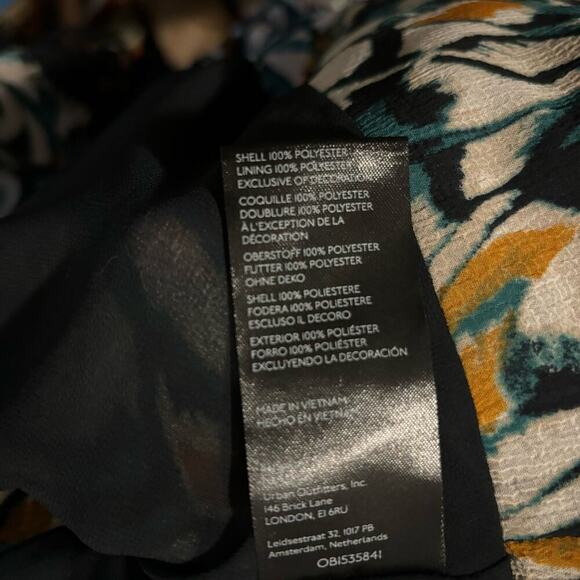 NWT Anthropologie Flutter-Sleeve Wrap Top Size Small Back-Tie Lace V-Neck - Picture 9 of 10